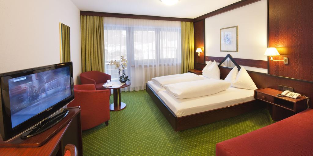 Ferienhotel Tyrol Soell Am Wilden Kaiser Camera foto